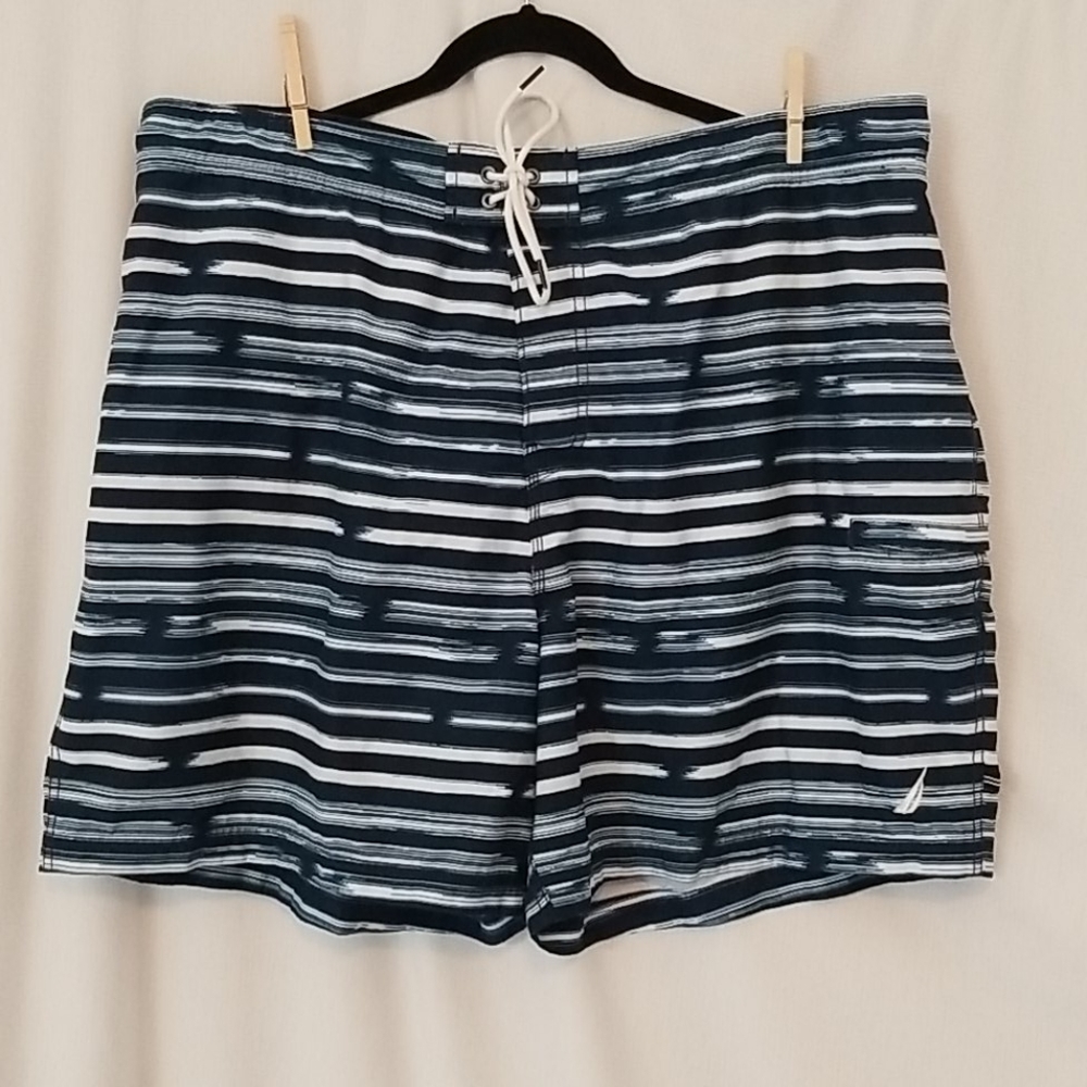 Men's Nautica mesh lined swim trunks - XXL